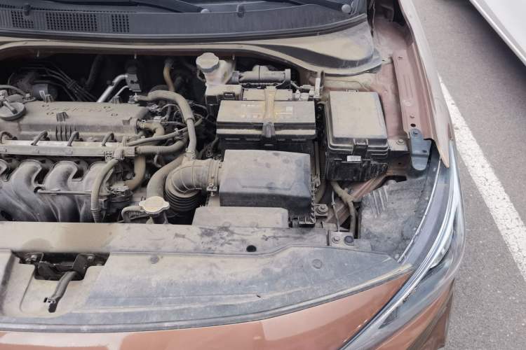 Used Hyundai Celesta 2018 1.6L Automatic GL Enjoyment Version China V Standard Engine Bay Left