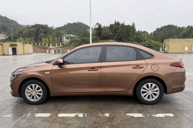 Used Hyundai Celesta 2018 1.6L Automatic GL Enjoyment Version China V Standard Exterior 7