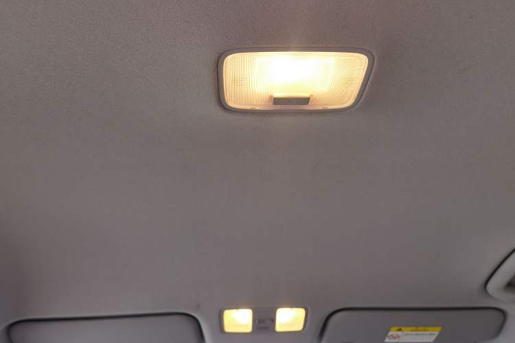 Used Hyundai Celesta 2018 1.6L Automatic GL Enjoyment Version China V Standard Headliner