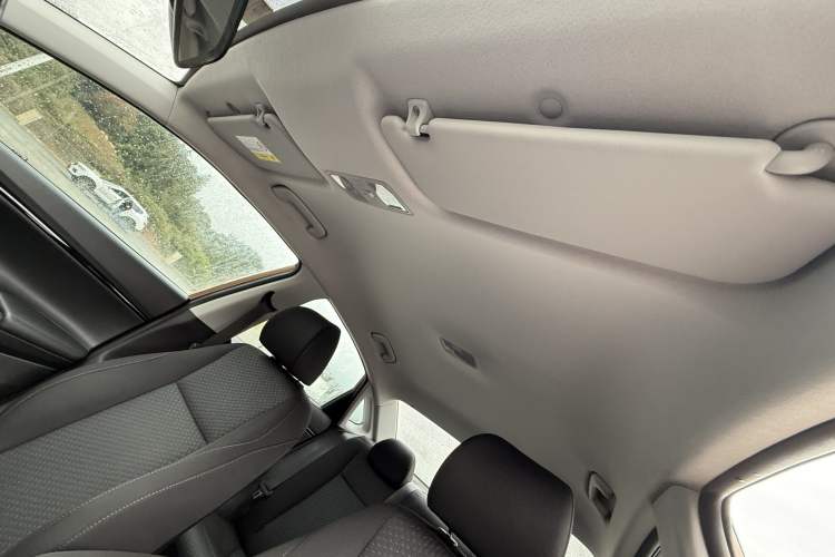 Used Hyundai Celesta 2018 1.6L Automatic GL Enjoyment Version China V Standard Headliner