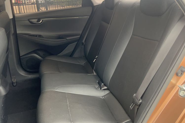 Used Hyundai Celesta 2018 1.6L Automatic GL Enjoyment Edition China VI compliant Interior 1