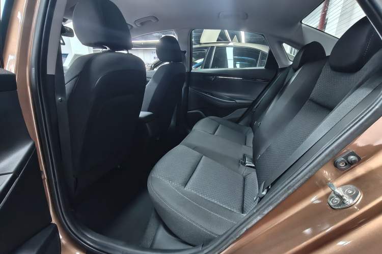 Used Hyundai Celesta 2018 1.6L Automatic GL Enjoyment Version China V Standard Interior 2