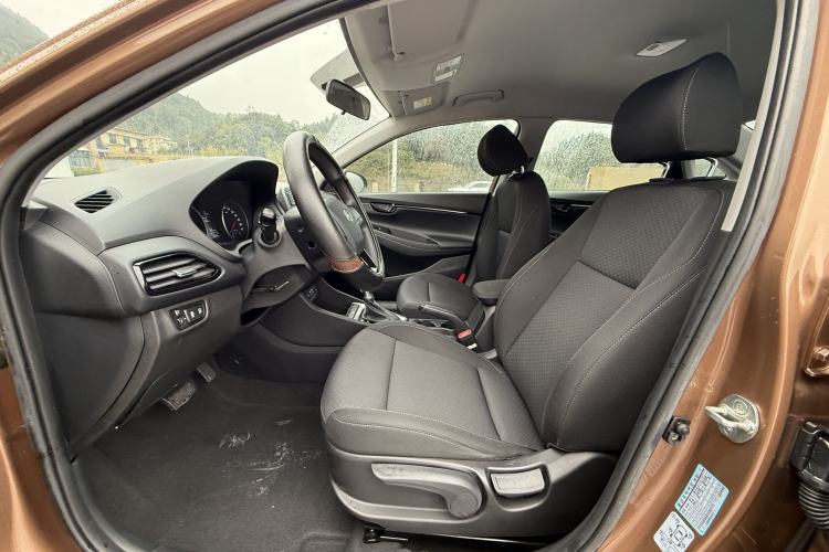 Used Hyundai Celesta 2018 1.6L Automatic GL Enjoyment Version China V Standard Left Front Seat