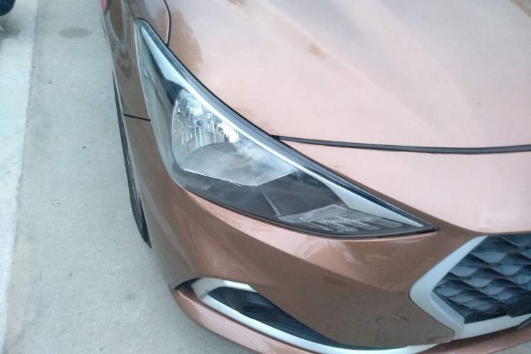 Used Hyundai Celesta 2018 1.6L Automatic GL Enjoyment Version China V Standard Right Front Headlight