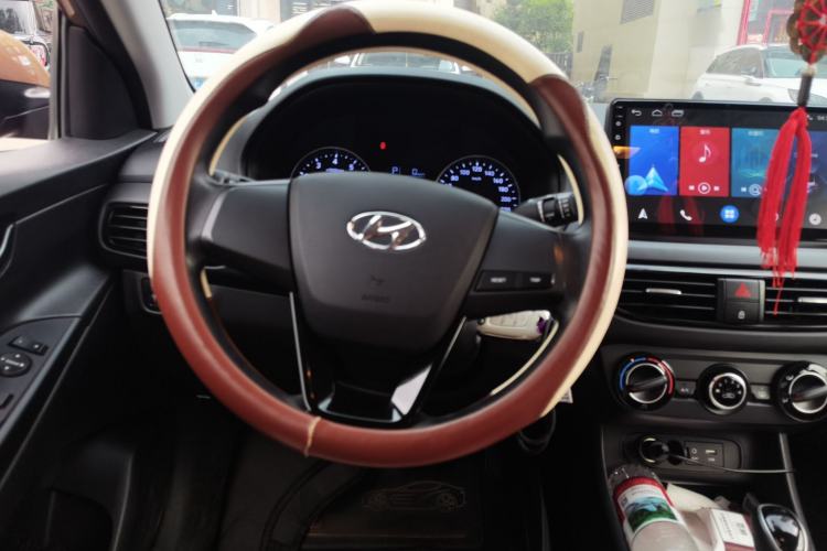Used Hyundai Celesta 2018 1.6L Automatic GL Enjoyment Version China V Standard Steering Wheel