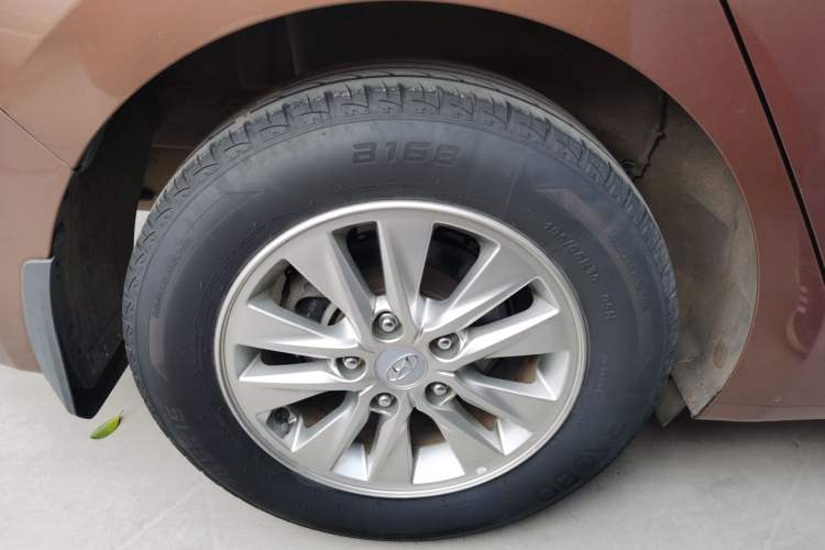 Used Hyundai Celesta 2018 1.6L Automatic GL Enjoyment Version China V Standard Right Rear Wheel Hub