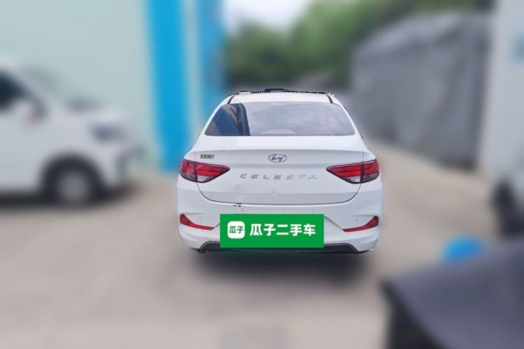 Used Hyundai Celesta 2018 1.6L Automatic GL Enjoyment Edition China VI compliant Rear