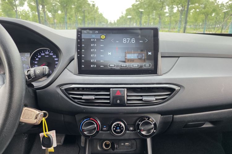 Used Hyundai Celesta 2018 1.6L Automatic GL Enjoyment Edition China VI compliant Audio And AC Panel
