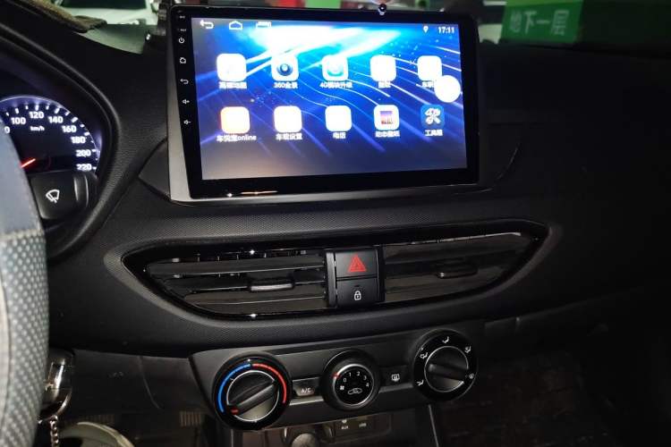 Used Hyundai Celesta 2018 1.6L Automatic GL Enjoyment Version China V Standard Audio And AC Panel