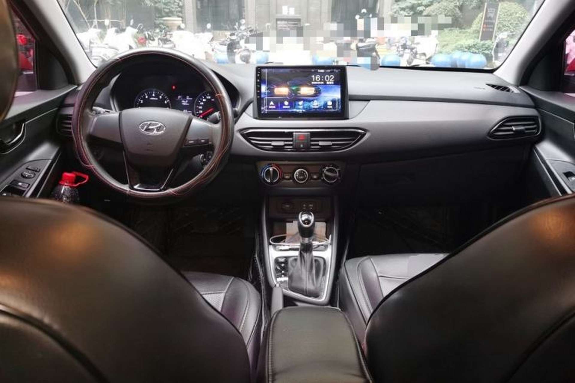 Used Hyundai Celesta 2018 1.6L Automatic GL Enjoyment Version China V Standard Center Console