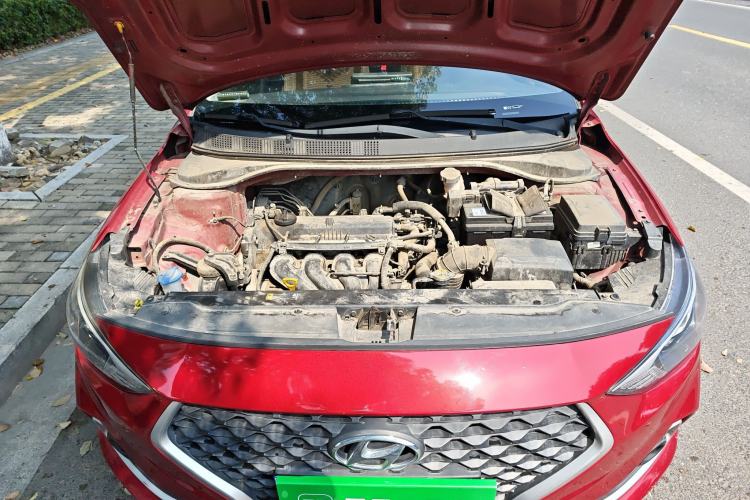 Used Hyundai Celesta 2018 1.6L Automatic GL Enjoyment Version China V Standard Engine Bay