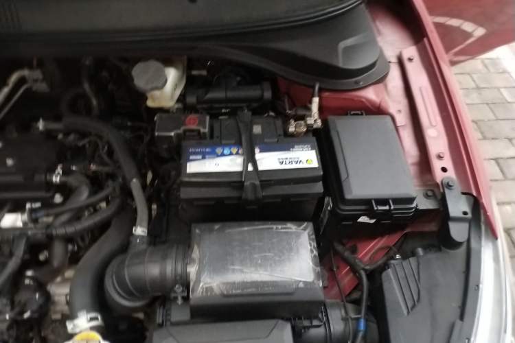 Used Hyundai Celesta 2018 1.6L Automatic GL Enjoyment Version China V Standard Engine Bay Left