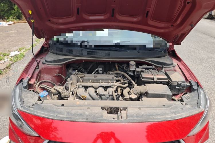 Used Hyundai Celesta 2018 1.6L Automatic GL Enjoyment Edition China VI compliant Engine Bay