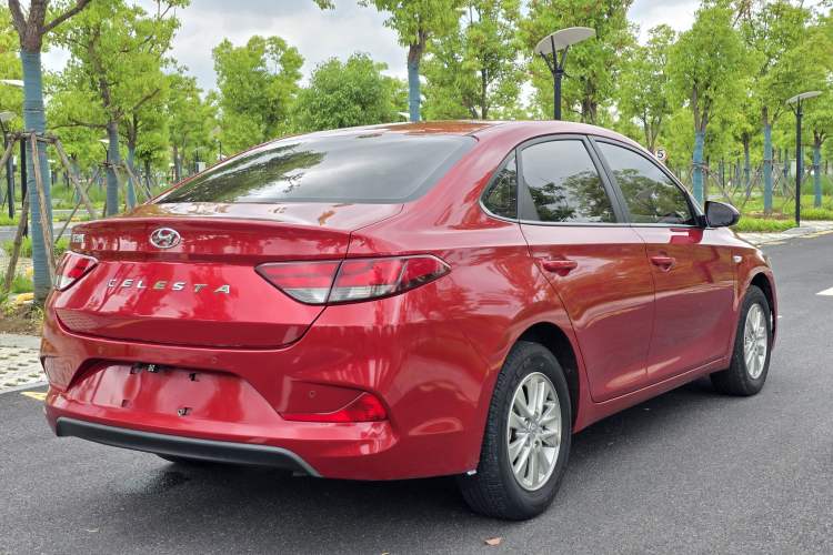 Used Hyundai Celesta 2018 1.6L Automatic GL Enjoyment Edition China VI compliant Exterior 3