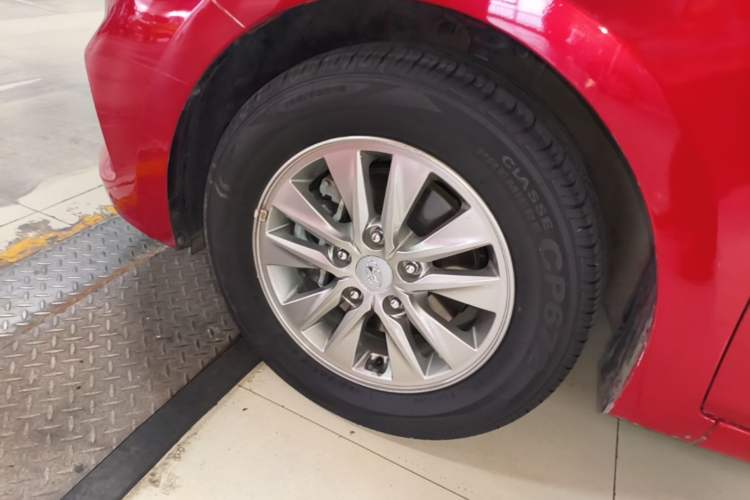Used Hyundai Celesta 2018 1.6L Automatic GL Enjoyment Version China V Standard Exterior 4