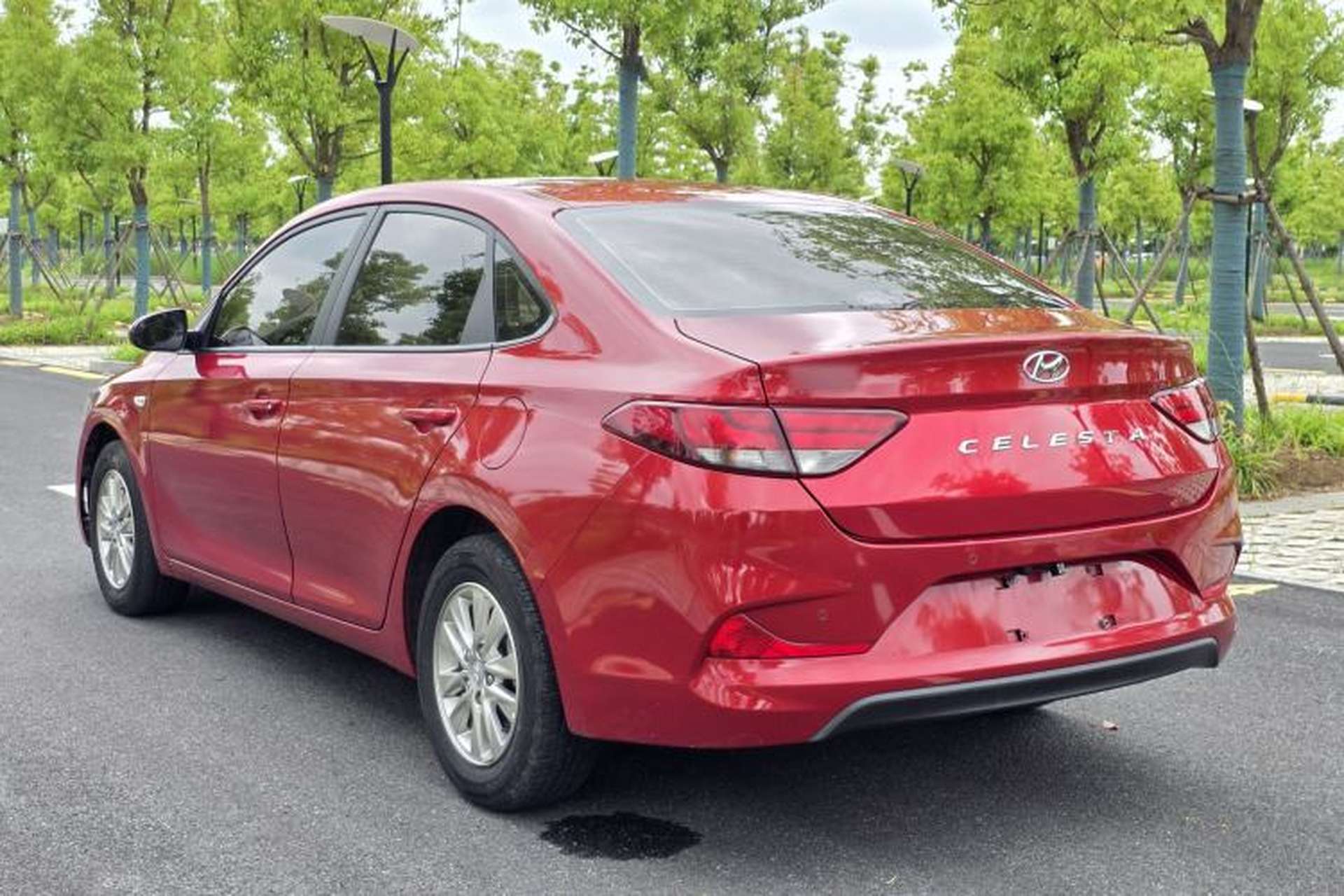 Used Hyundai Celesta 2018 1.6L Automatic GL Enjoyment Edition China VI compliant Exterior 5