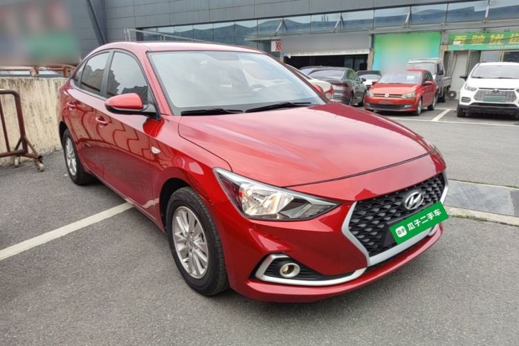 Used Hyundai Celesta 2018 1.6L Automatic GL Enjoyment Edition China VI compliant Front Right 45 Deg