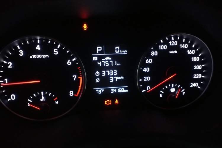 Used Hyundai Celesta 2018 1.6L Automatic GL Enjoyment Version China V Standard Instrument Cluster