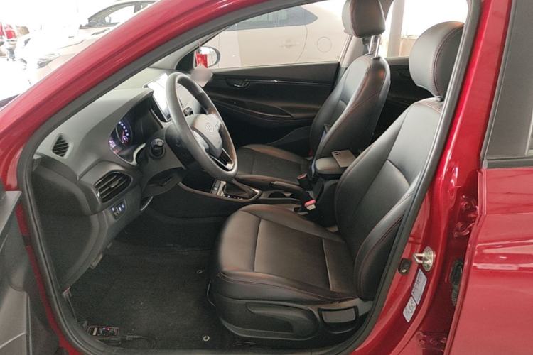 Used Hyundai Celesta 2018 1.6L Automatic GL Enjoyment Edition China VI compliant Left Front Seat