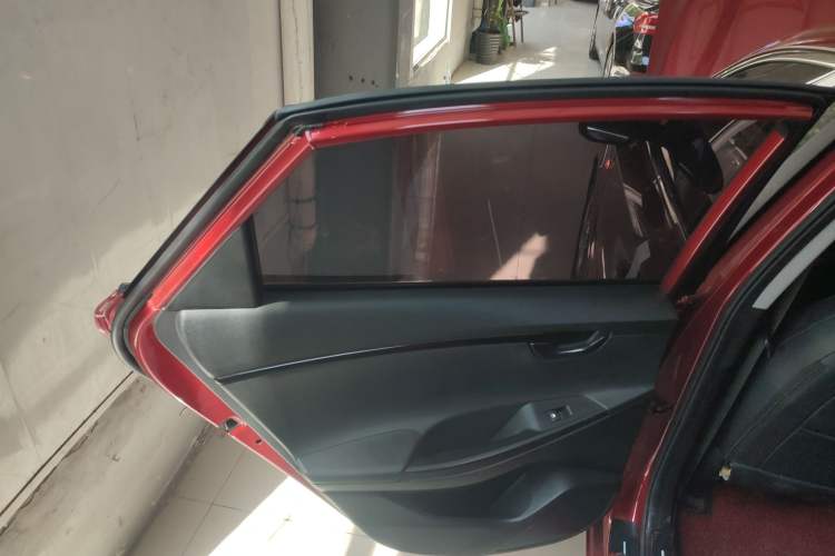 Used Hyundai Celesta 2018 1.6L Automatic GL Enjoyment Version China V Standard Left Rear Door Interior
