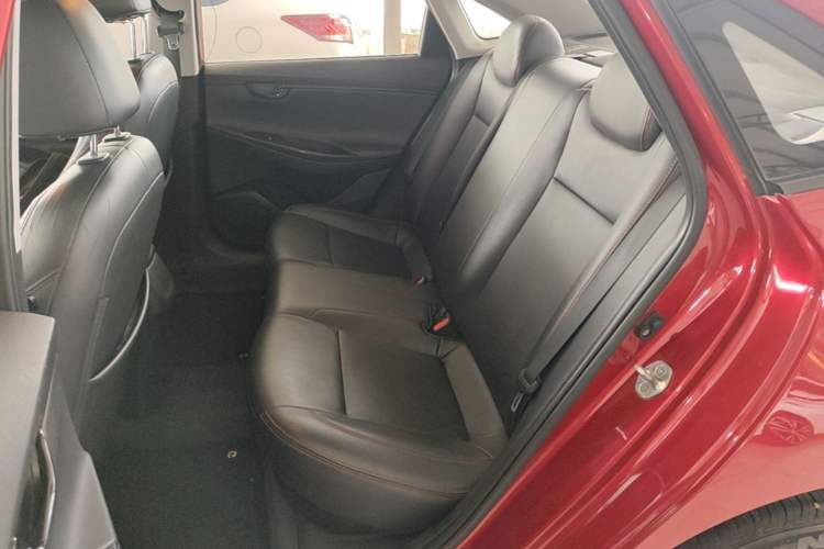 Used Hyundai Celesta 2018 1.6L Automatic GL Enjoyment Edition China VI compliant Left Rear Seat