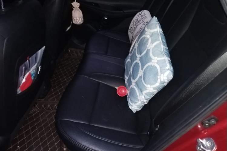 Used Hyundai Celesta 2018 1.6L Automatic GL Enjoyment Version China V Standard Left Rear Seat