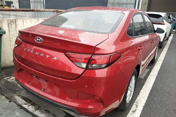 Used Hyundai Celesta 2018 1.6L Automatic GL Enjoyment Edition China VI compliant Rear Right 45 Deg