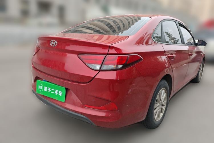 Used Hyundai Celesta 2018 1.6L Automatic GL Enjoyment Edition China VI compliant Rear Right 45 Deg