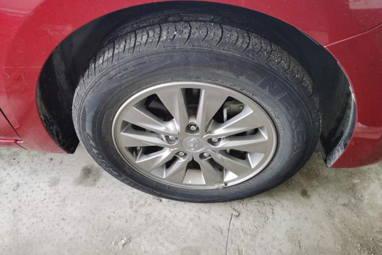 Used Hyundai Celesta 2018 1.6L Automatic GL Enjoyment Edition China VI compliant Right Front Wheel Hub