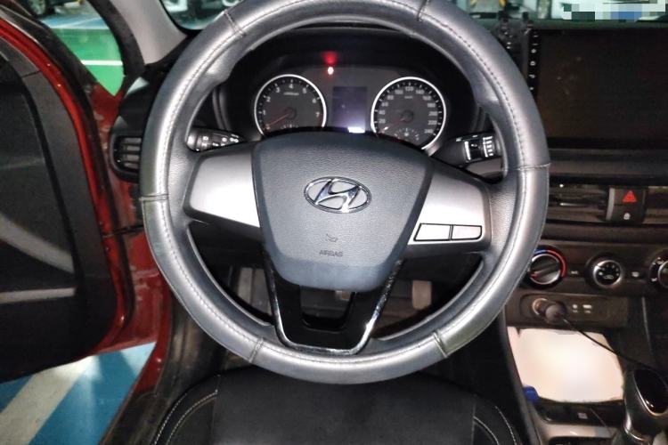 Used Hyundai Celesta 2018 1.6L Automatic GL Enjoyment Version China V Standard Steering Wheel