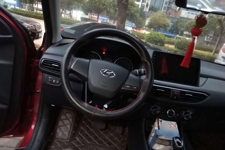 Used Hyundai Celesta 2018 1.6L Automatic GL Enjoyment Version China V Standard Steering Wheel