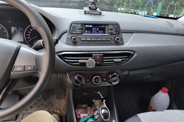 Used Hyundai Celesta 2018 1.6L Automatic GL Enjoyment Edition China VI compliant Audio And AC Panel