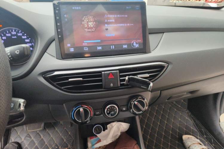 Used Hyundai Celesta 2018 1.6L Automatic GL Enjoyment Edition China VI compliant Audio And AC Panel