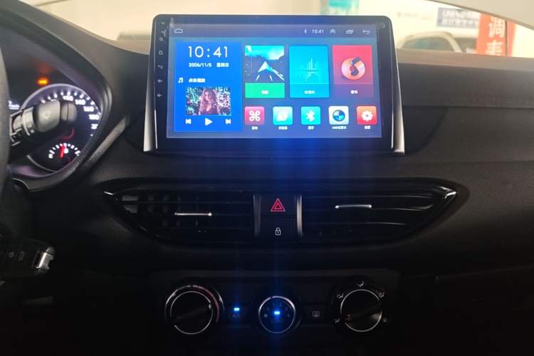 Used Hyundai Celesta 2018 1.6L Automatic GL Enjoyment Edition China VI compliant Audio And AC Panel