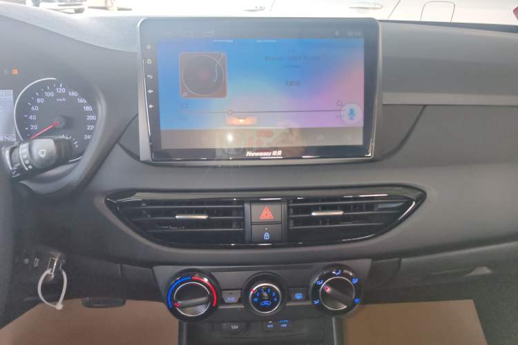 Used Hyundai Celesta 2018 1.6L Automatic GL Enjoyment Version China V Standard Audio And AC Panel