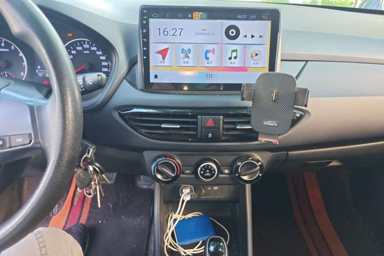 Used Hyundai Celesta 2018 1.6L Automatic GL Enjoyment Edition China VI compliant Audio And AC Panel