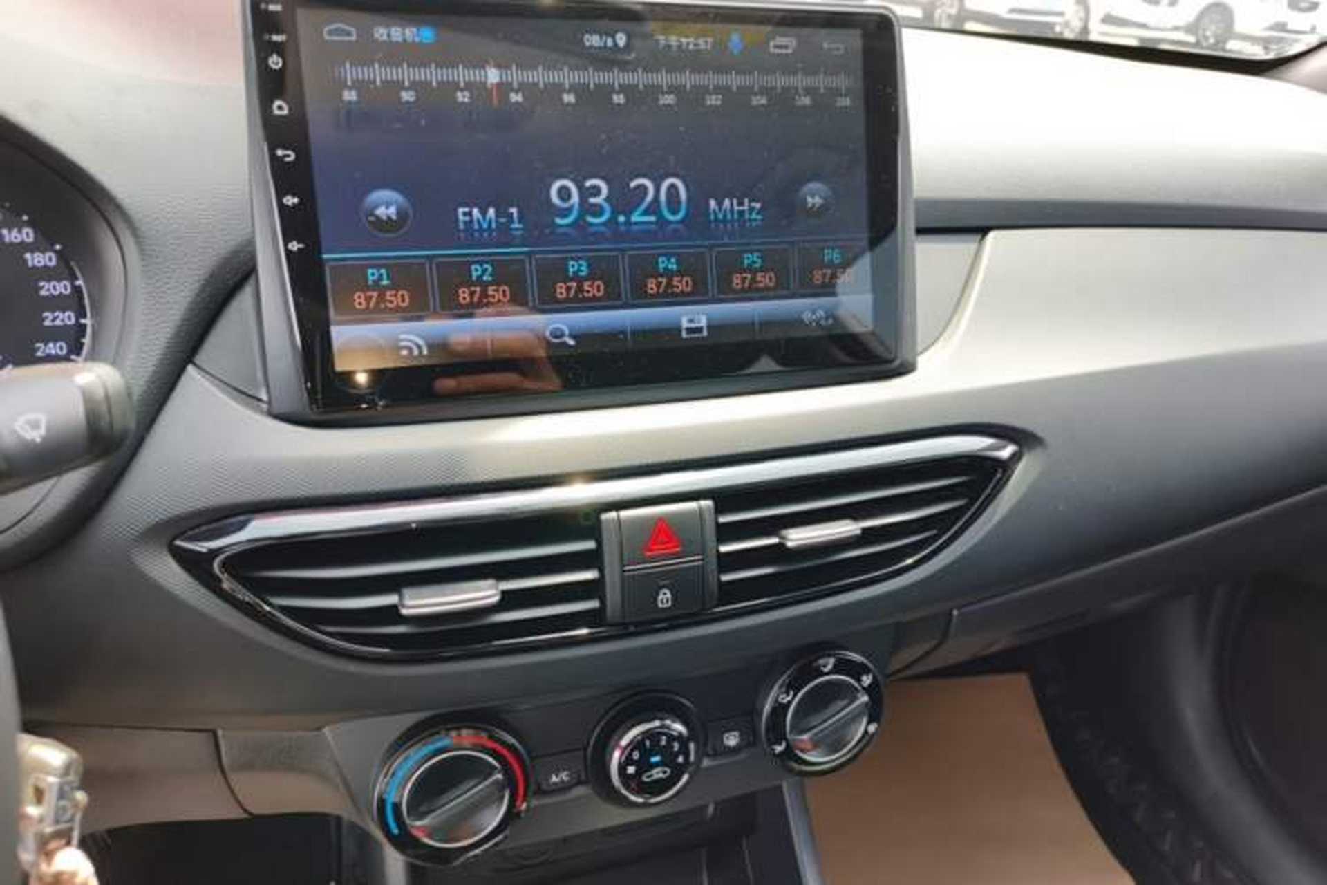 Used Hyundai Celesta 2018 1.6L Automatic GL Enjoyment Edition China VI compliant Audio And AC Panel