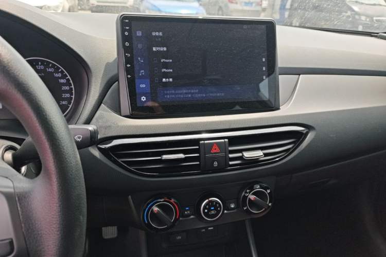 Used Hyundai Celesta 2018 1.6L Automatic GL Enjoyment Edition China VI compliant Audio And AC Panel