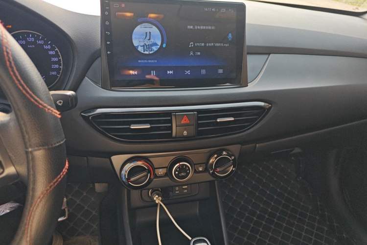Used Hyundai Celesta 2018 1.6L Automatic GL Enjoyment Edition China VI compliant Audio And AC Panel