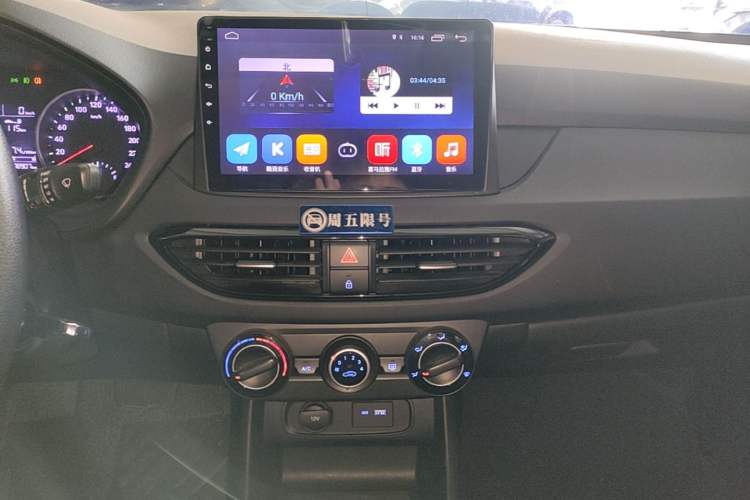 Used Hyundai Celesta 2018 1.6L Automatic GL Enjoyment Edition China VI compliant Audio And AC Panel
