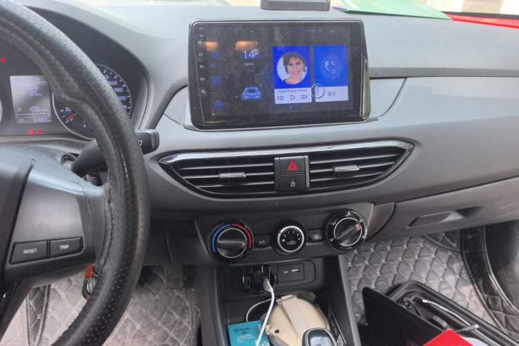 Used Hyundai Celesta 2018 1.6L Automatic GL Enjoyment Edition China VI compliant Audio And AC Panel