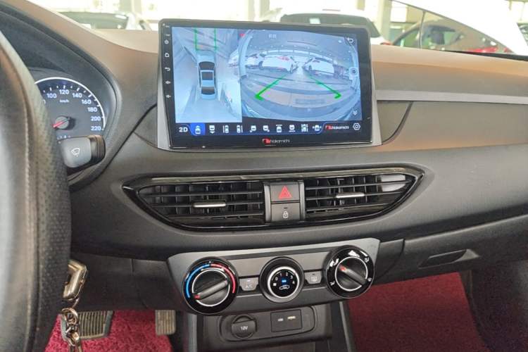 Used Hyundai Celesta 2018 1.6L Automatic GL Enjoyment Edition China VI compliant Audio And AC Panel