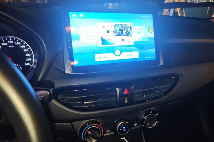 Used Hyundai Celesta 2018 1.6L Automatic GL Enjoyment Version China V Standard Audio And AC Panel