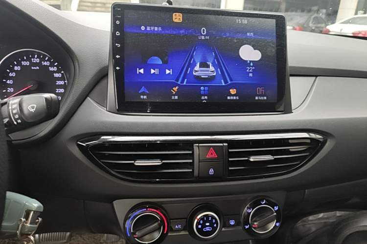 Used Hyundai Celesta 2018 1.6L Automatic GL Enjoyment Edition China VI compliant Audio And AC Panel