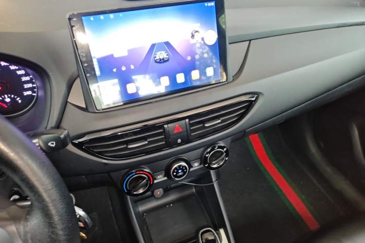 Used Hyundai Celesta 2018 1.6L Automatic GL Enjoyment Edition China VI compliant Audio And AC Panel
