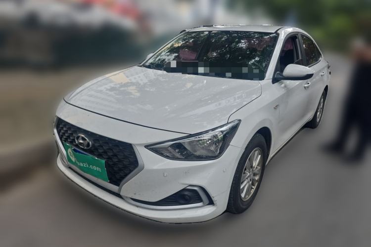 Used Hyundai Celesta 2018 1.6L Automatic GL Enjoyment Version China V Standard Guazi used car, China used car export, Used car for sale, Used Hyundai cars, Cheapest cars for sale