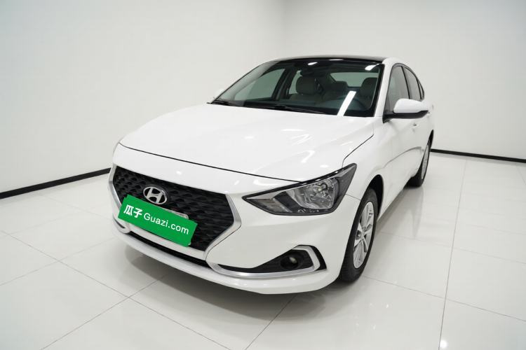 Hyundai Celesta 2018 1.6L Automatic GL Enjoyment Version China V Standard usata Guazi used car, China used car export, Used car for sale, Used  cars, Cheapest cars for sale