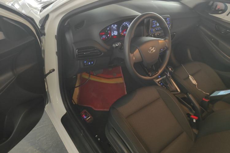 Used Hyundai Celesta 2018 1.6L Automatic GL Enjoyment Version China V Standard Driver Seat