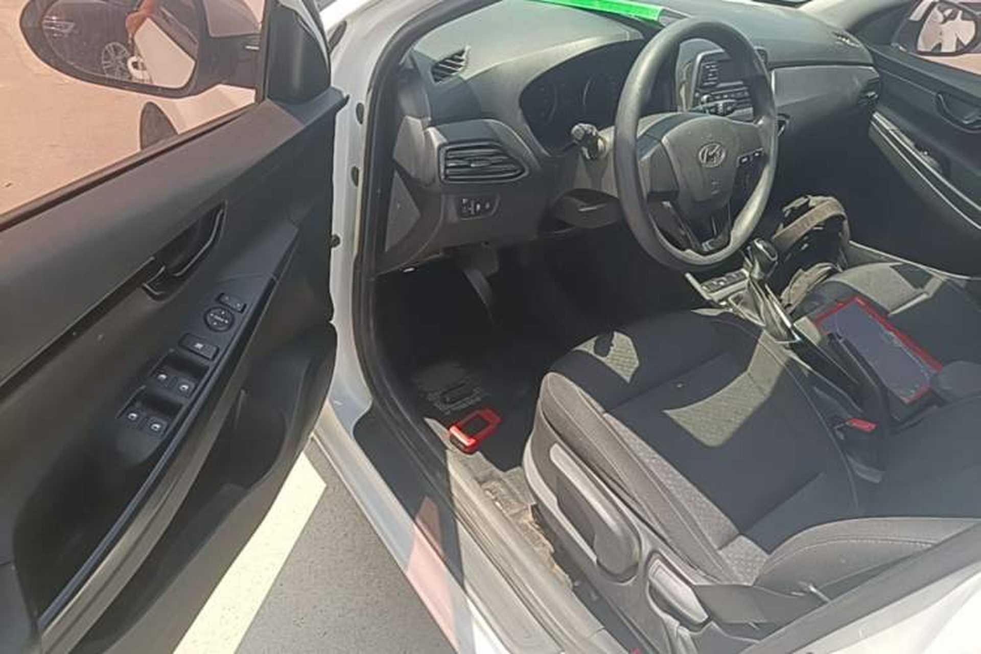 Used Hyundai Celesta 2018 1.6L Automatic GL Enjoyment Edition China VI compliant Driver Seat
