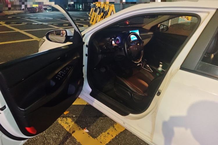 Used Hyundai Celesta 2018 1.6L Automatic GL Enjoyment Version China V Standard Driver Seat
